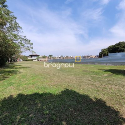 Terreno com 1261m², no bairro Ingleses em Florianópolis