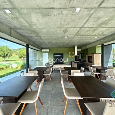 Terreno com 1261m², no bairro Ingleses em Florianópolis