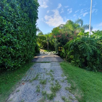 Terreno com 1261m², no bairro Ingleses em Florianópolis