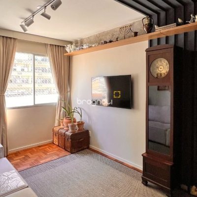 Apartamento com 76m², 2 quartos (sendo 1 suíte), no bairro Centro em Florianópolis