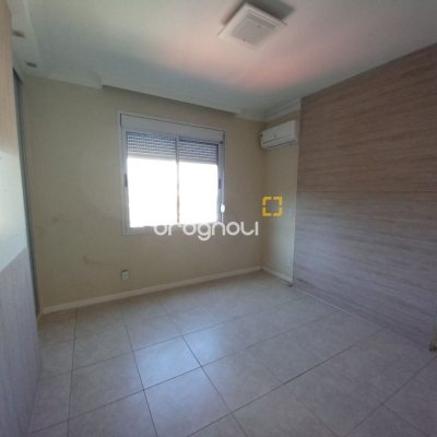 Apartamento com 71m², 2 quartos (sendo 1 suíte), 1 garagem, no bairro João Paulo em Florianópolis