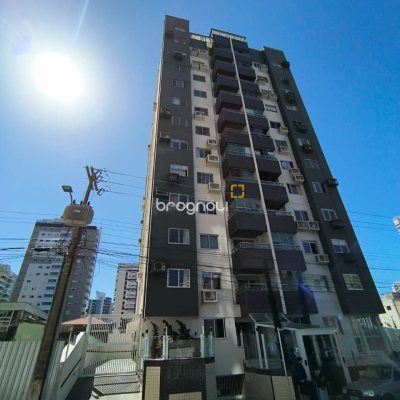 Apartamento com 91m², 3 quartos (sendo 1 suíte), 1 garagem, no bairro Campinas em São José