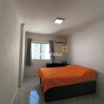 Apartamento com 91m², 3 quartos (sendo 1 suíte), 1 garagem, no bairro Campinas em São José