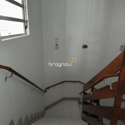 Apartamento com 91m², 3 quartos (sendo 1 suíte), 1 garagem, no bairro Campinas em São José