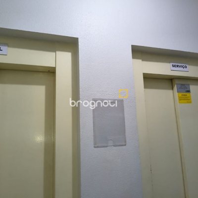 Apartamento com 91m², 3 quartos (sendo 1 suíte), 1 garagem, no bairro Campinas em São José