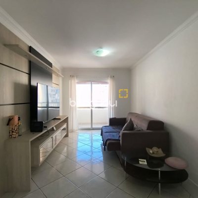 Apartamento com 91m², 3 quartos (sendo 1 suíte), 1 garagem, no bairro Campinas em São José