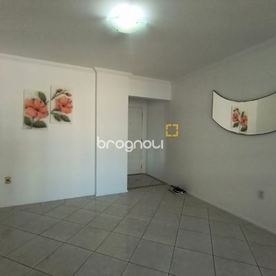 Apartamento com 91m², 3 quartos (sendo 1 suíte), 1 garagem, no bairro Campinas em São José