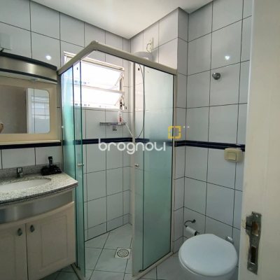 Apartamento com 91m², 3 quartos (sendo 1 suíte), 1 garagem, no bairro Campinas em São José