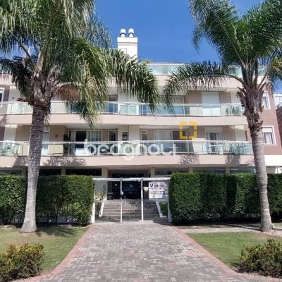 Cobertura com 185m², 2 quartos (sendo 2 suítes), 2 garagens, no bairro Campeche em Florianópolis