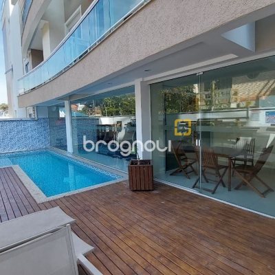 Cobertura com 185m², 2 quartos (sendo 2 suítes), 2 garagens, no bairro Campeche em Florianópolis
