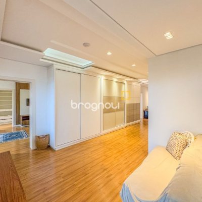 Casa de Condomínio com 890m², 5 quartos (sendo 5 suítes), 6 garagens, no bairro Jurerê Internacional em Florianópolis