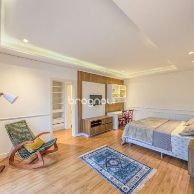 Casa de Condomínio com 890m², 5 quartos (sendo 5 suítes), 6 garagens, no bairro Jurerê Internacional em Florianópolis