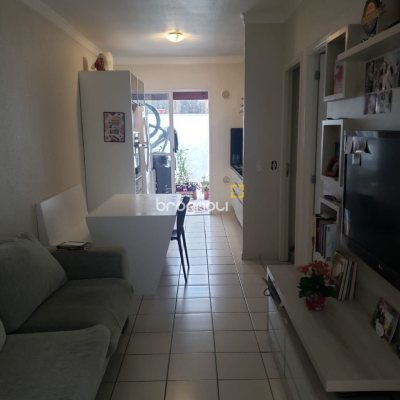 Casa com 86m², 3 quartos, 2 garagens, no bairro Bela Vista em Palhoça