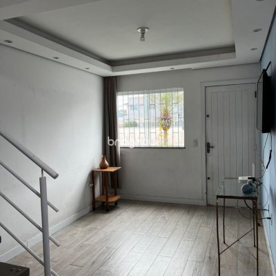 Casa de Condomínio com 59m², 2 quartos, 2 garagens, no bairro Forquilhas em São José