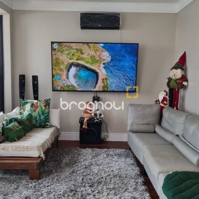 Cobertura com 132m², 5 quartos (sendo 1 suíte), 1 garagem, no bairro Estreito em Florianópolis