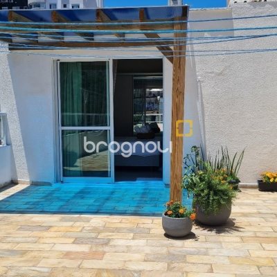 Cobertura com 132m², 5 quartos (sendo 1 suíte), 1 garagem, no bairro Estreito em Florianópolis