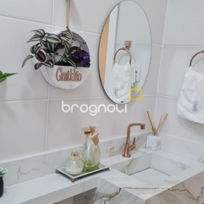 Cobertura com 132m², 5 quartos (sendo 1 suíte), 1 garagem, no bairro Estreito em Florianópolis