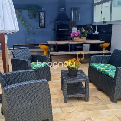 Cobertura com 132m², 5 quartos (sendo 1 suíte), 1 garagem, no bairro Estreito em Florianópolis