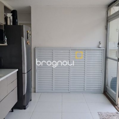 Cobertura com 132m², 5 quartos (sendo 1 suíte), 1 garagem, no bairro Estreito em Florianópolis