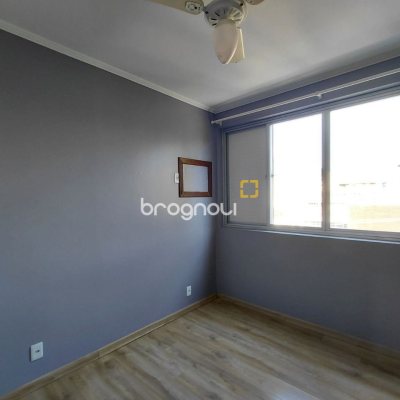 Apartamento com 147m², 4 quartos (sendo 1 suíte), 2 garagens, no bairro Centro em Florianópolis