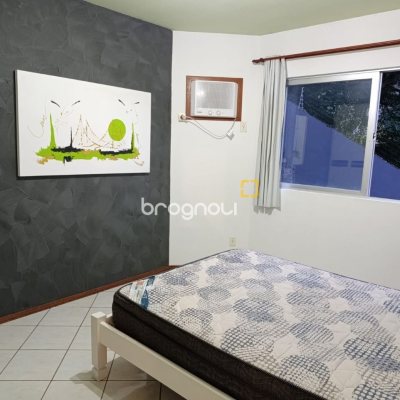 Apartamento com 55m², 1 quarto, no bairro Coqueiros em Florianópolis