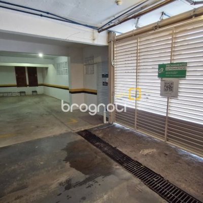Apartamento com 79m², 3 quartos (sendo 1 suíte), 2 garagens, no bairro Córrego Grande em Florianópolis