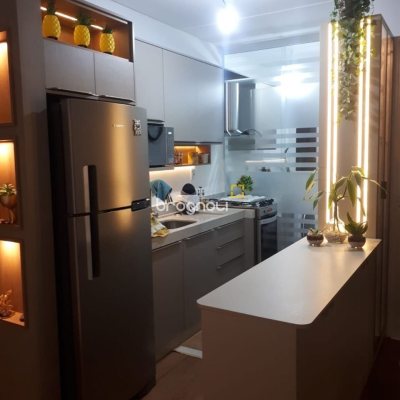 Apartamento com 81m², 2 quartos (sendo 1 suíte), 2 garagens, no bairro Ingleses do Rio Vermelho em Florianópolis