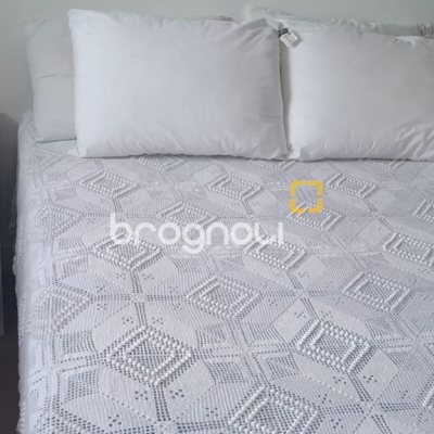 Apartamento com 81m², 2 quartos (sendo 1 suíte), 2 garagens, no bairro Ingleses do Rio Vermelho em Florianópolis