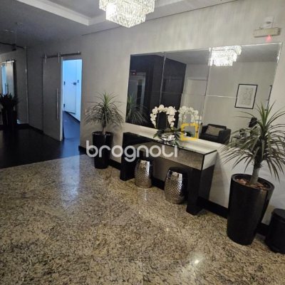 Apartamento com 65m², 2 quartos, 1 garagem, no bairro Centro em Florianópolis