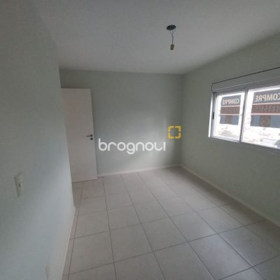 Apartamento com 69m², 2 quartos (sendo 1 suíte), 1 garagem, no bairro Bela Vista em São José