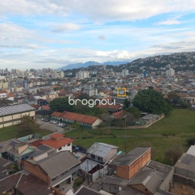 Apartamento com 69m², 2 quartos (sendo 1 suíte), 1 garagem, no bairro Bela Vista em São José