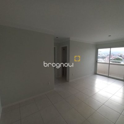 Apartamento com 69m², 2 quartos (sendo 1 suíte), 1 garagem, no bairro Bela Vista em São José