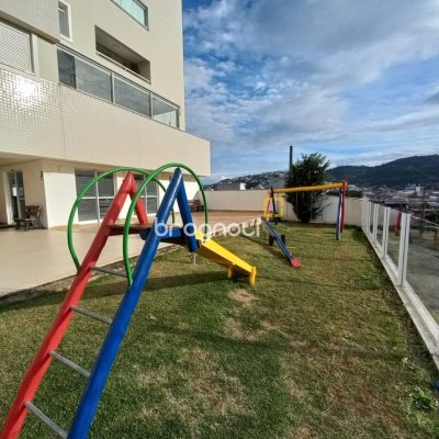 Apartamento com 69m², 2 quartos (sendo 1 suíte), 1 garagem, no bairro Bela Vista em São José
