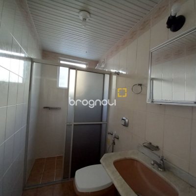 Apartamento com 80m², 2 quartos, 1 garagem, no bairro Centro em Florianópolis