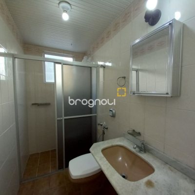 Apartamento com 80m², 2 quartos, 1 garagem, no bairro Centro em Florianópolis