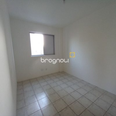 Apartamento com 80m², 2 quartos, 1 garagem, no bairro Centro em Florianópolis