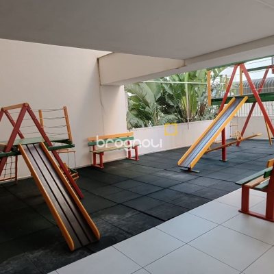 Apartamento com 122m², 3 quartos (sendo 1 suíte), 1 garagem, no bairro Centro em Florianópolis