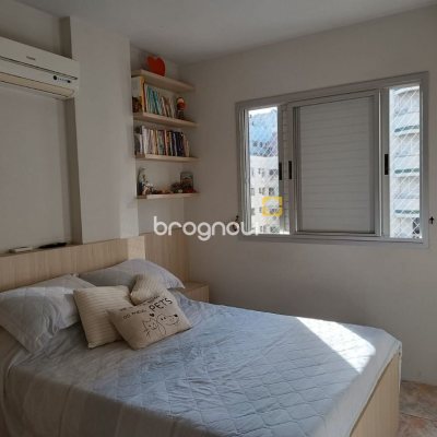 Apartamento com 122m², 3 quartos (sendo 1 suíte), 1 garagem, no bairro Centro em Florianópolis