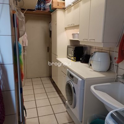 Apartamento com 122m², 3 quartos (sendo 1 suíte), 1 garagem, no bairro Centro em Florianópolis