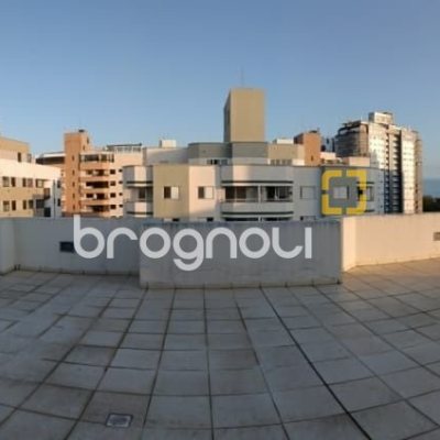 Apartamento com 122m², 3 quartos (sendo 1 suíte), 1 garagem, no bairro Centro em Florianópolis