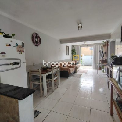 Casa com 64m², 2 quartos (sendo 1 suíte), 1 garagem, no bairro Ingleses em Florianópolis