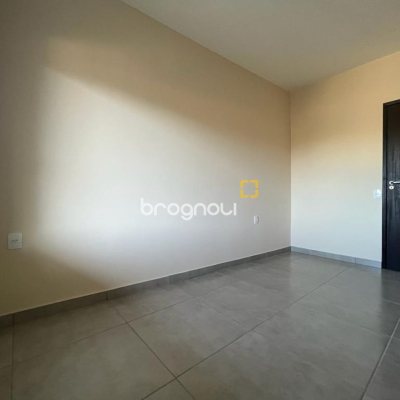 Casa com 200m², 4 quartos (sendo 1 suíte), 2 garagens, no bairro Pântano do Sul em Florianópolis