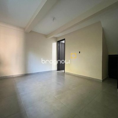 Casa com 200m², 4 quartos (sendo 1 suíte), 2 garagens, no bairro Pântano do Sul em Florianópolis