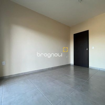 Casa com 200m², 4 quartos (sendo 1 suíte), 2 garagens, no bairro Pântano do Sul em Florianópolis