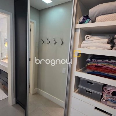 Studio com 54m², 1 quarto, 1 garagem, no bairro Centro em Florianópolis