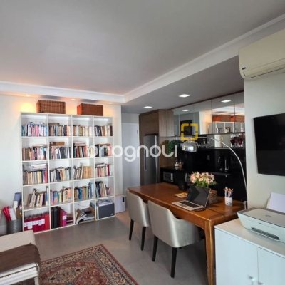 Studio com 54m², 1 quarto, 1 garagem, no bairro Centro em Florianópolis