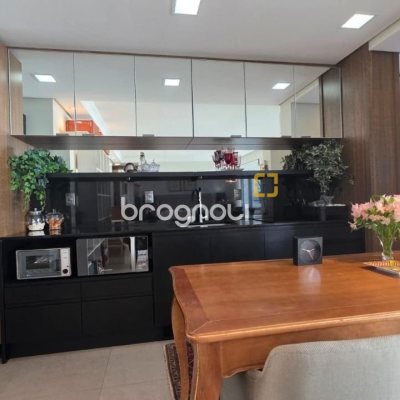 Studio com 54m², 1 quarto, 1 garagem, no bairro Centro em Florianópolis