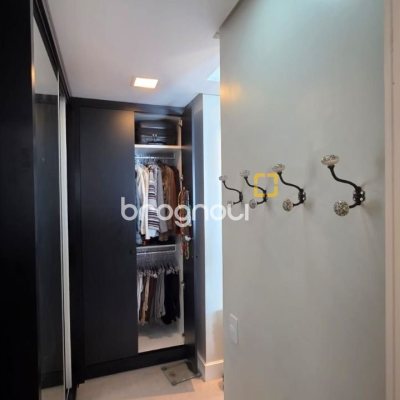 Studio com 54m², 1 quarto, 1 garagem, no bairro Centro em Florianópolis