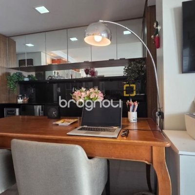 Studio com 54m², 1 quarto, 1 garagem, no bairro Centro em Florianópolis