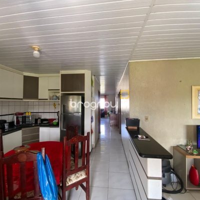Casa com 136m², 3 quartos, 2 garagens, no bairro Jardim Eldorado em Palhoça